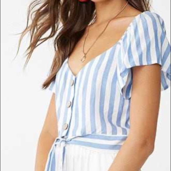 Forever 21 Tops - Blue & White Tie-Front Crop Top Flutter Sleeve